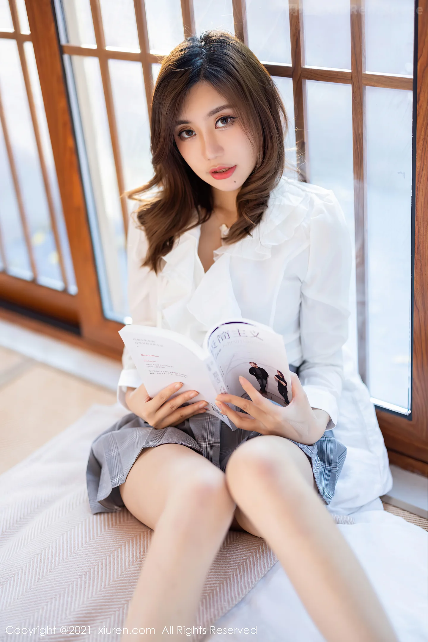 图片[6]-[XiuRen秀人网]VOL.4192 女神绮里嘉ula长三角旅拍典雅JK系列撩人姿势秀翘臀诱惑写真45P-秀人网官方网站